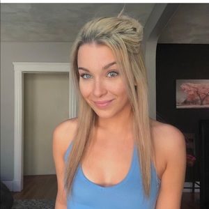 Meet your Posher, Amber